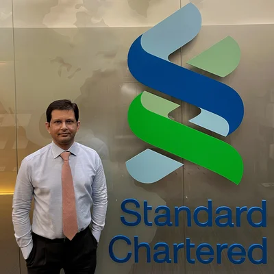 Mansoor Ahmad, Standard Chartered